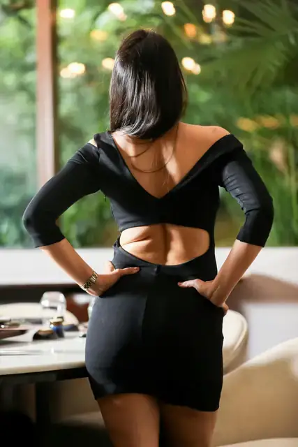 About Luxury Escorts VIP — Bangalore desk visual