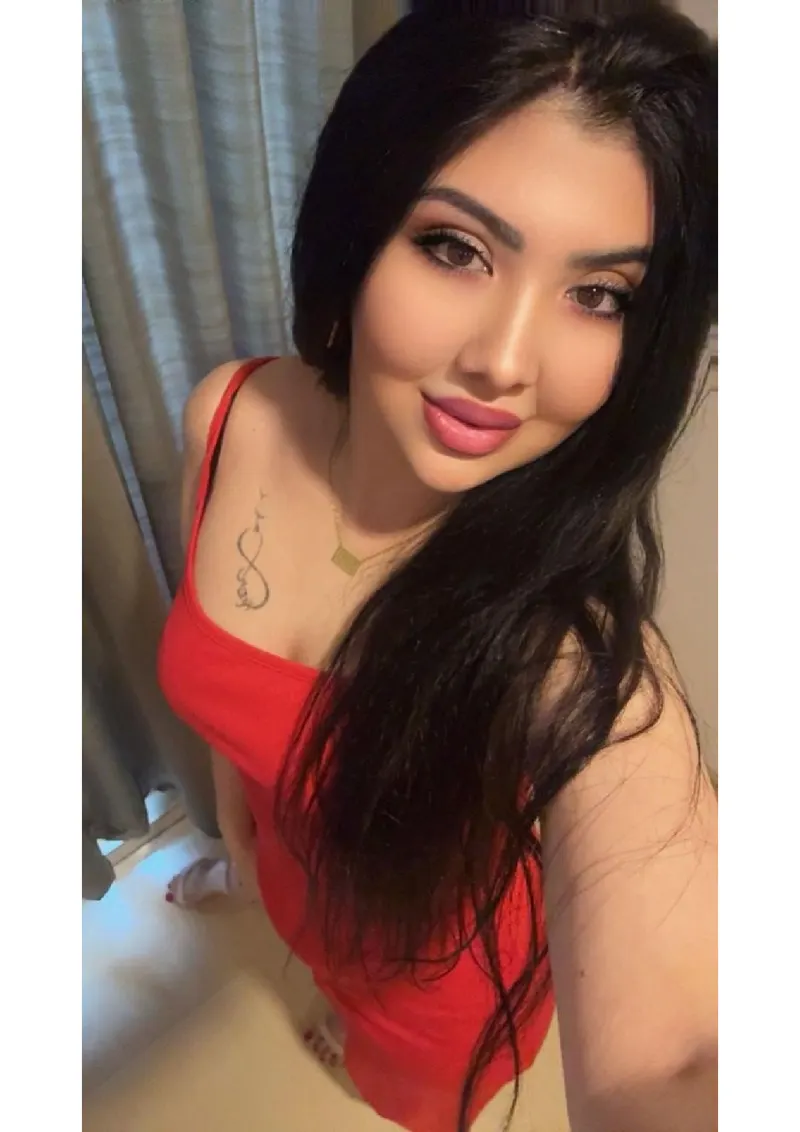Duniya ππ₯πβ€οΈ................young high profile foreigner photo 32