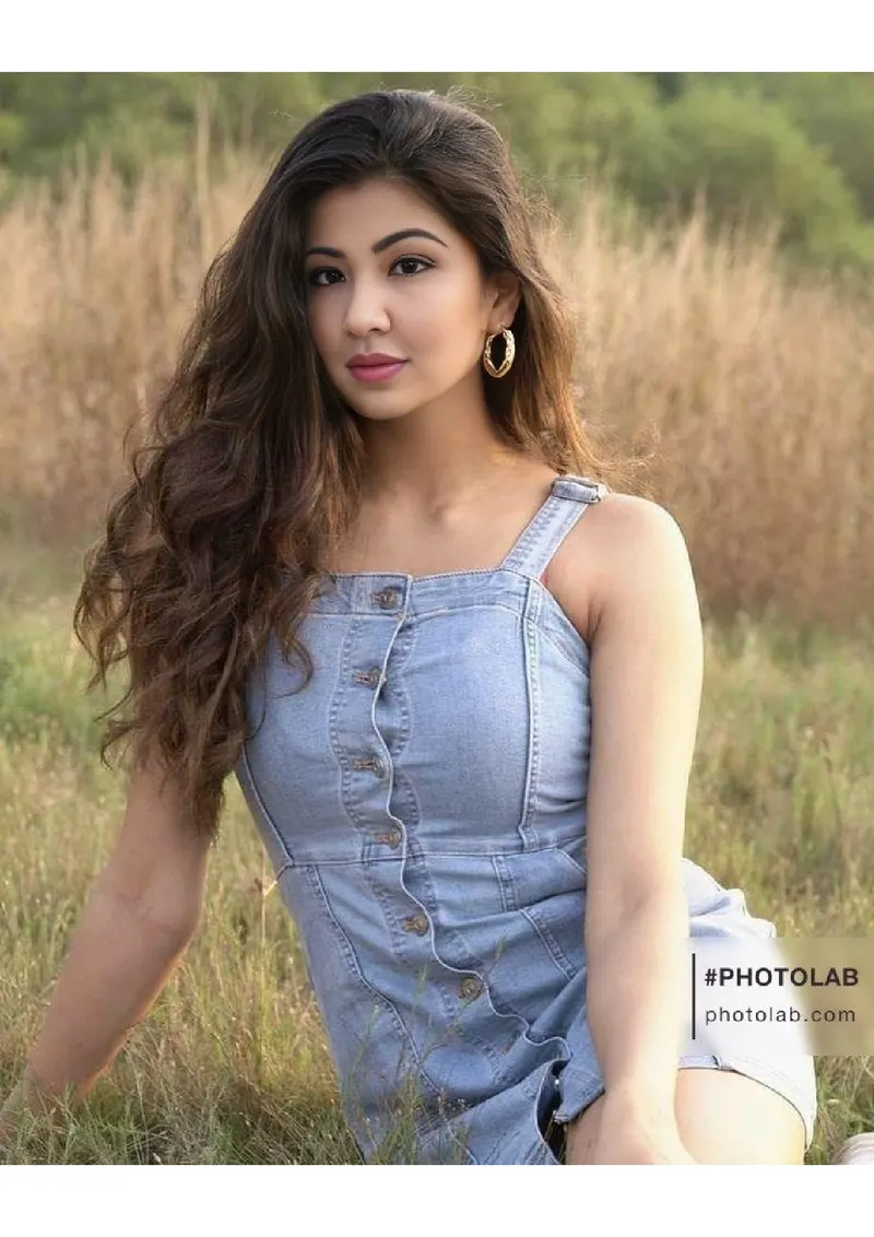 Duniya ππ₯πβ€οΈ................young high profile foreigner photo 40