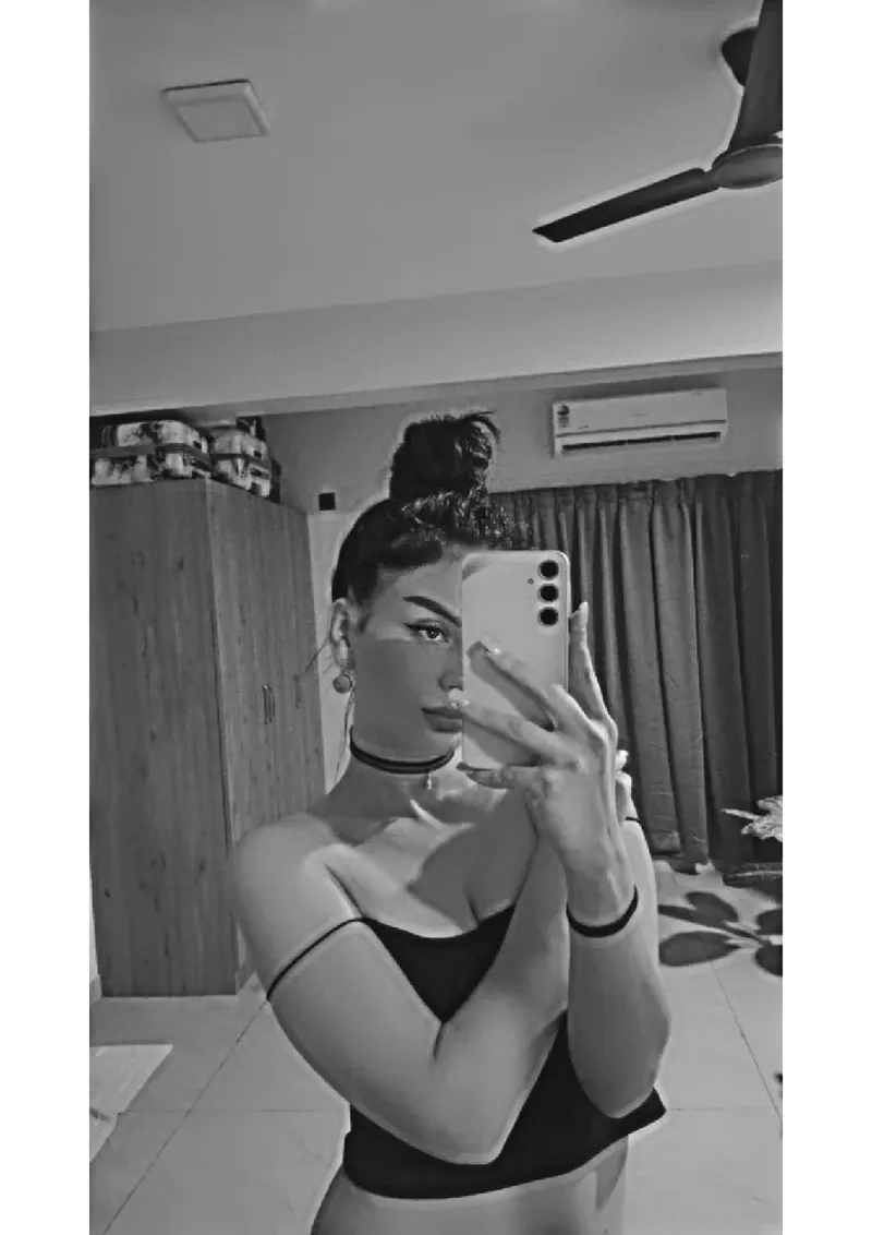 Eliyana😎❤️💋🔥...............foreigner high profile model photo 25
