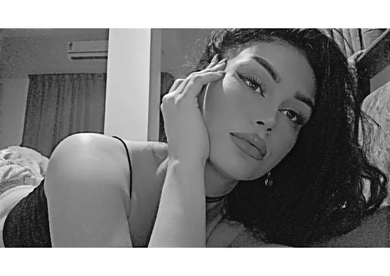 Eliyana😎❤️💋🔥...............foreigner high profile model photo 39