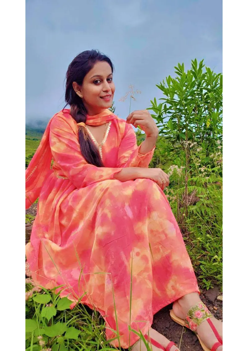HARINI KANNADA SOUTH TV ARTIST photo 16