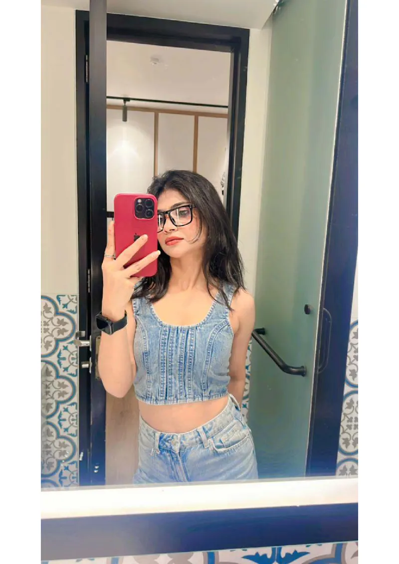 JANVI MUMBAI COLLEGE STUDENT photo 17