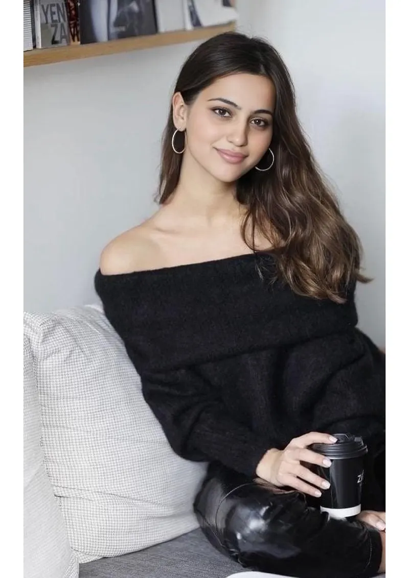 Kerala Models Artist-1 photo 12