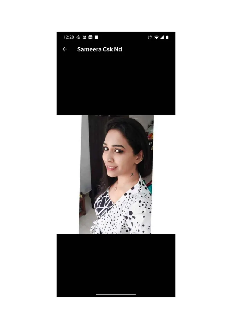 KERELA ARTIST PALLAVI AVAILABLE photo 2