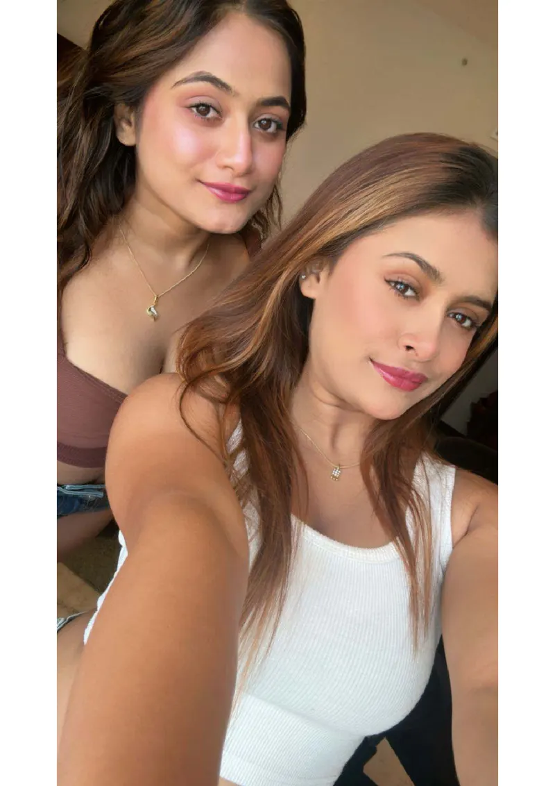 LAKME AND ULLU THREESOM photo 3