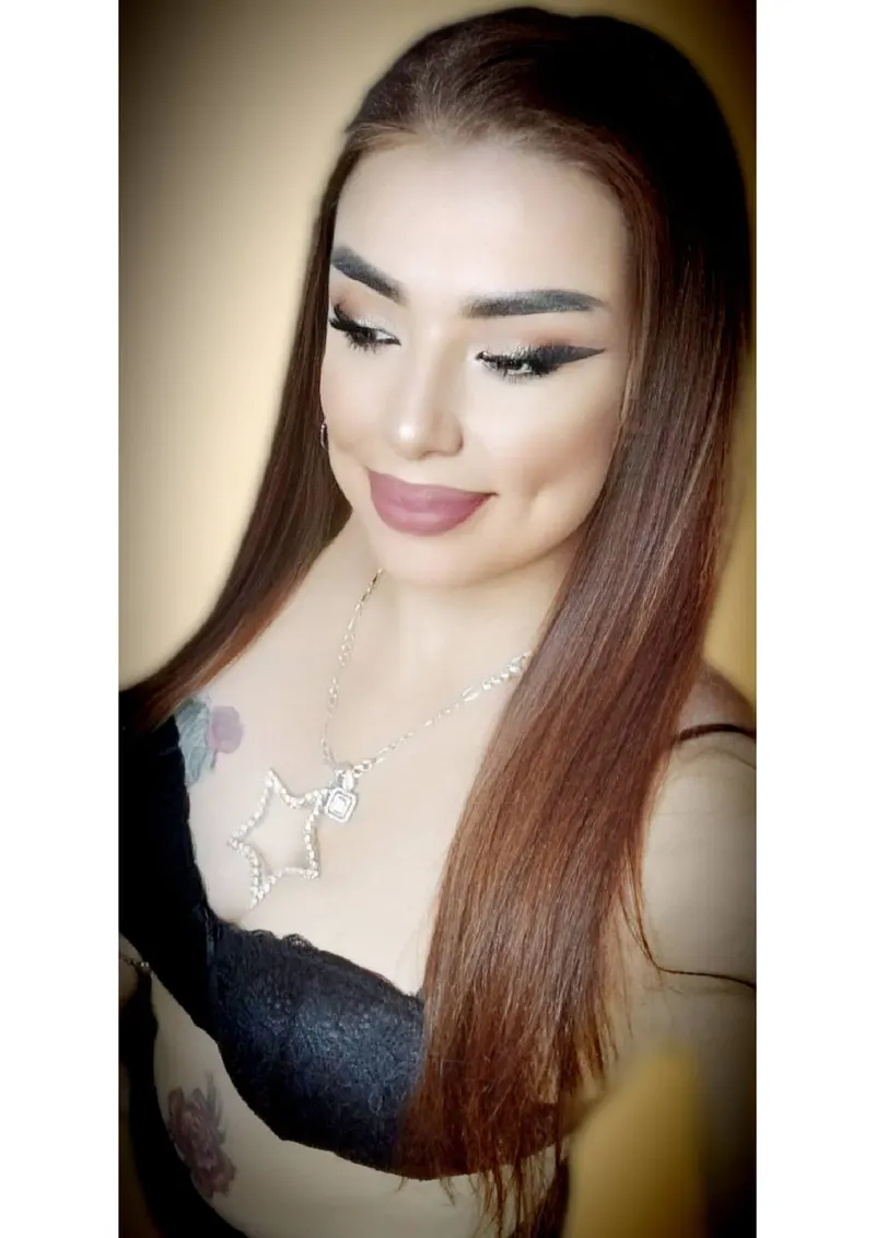 Love❤️🌹😎❤️‍🔥................ foreigner High profile model photo 17