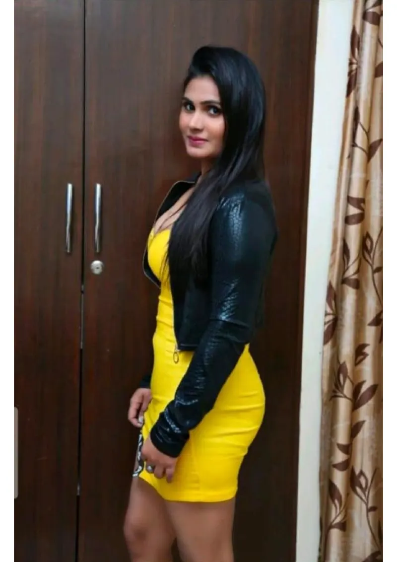Naziaโค๏ธโ๐ฅ๐๐................. high profile Indian model photo 14