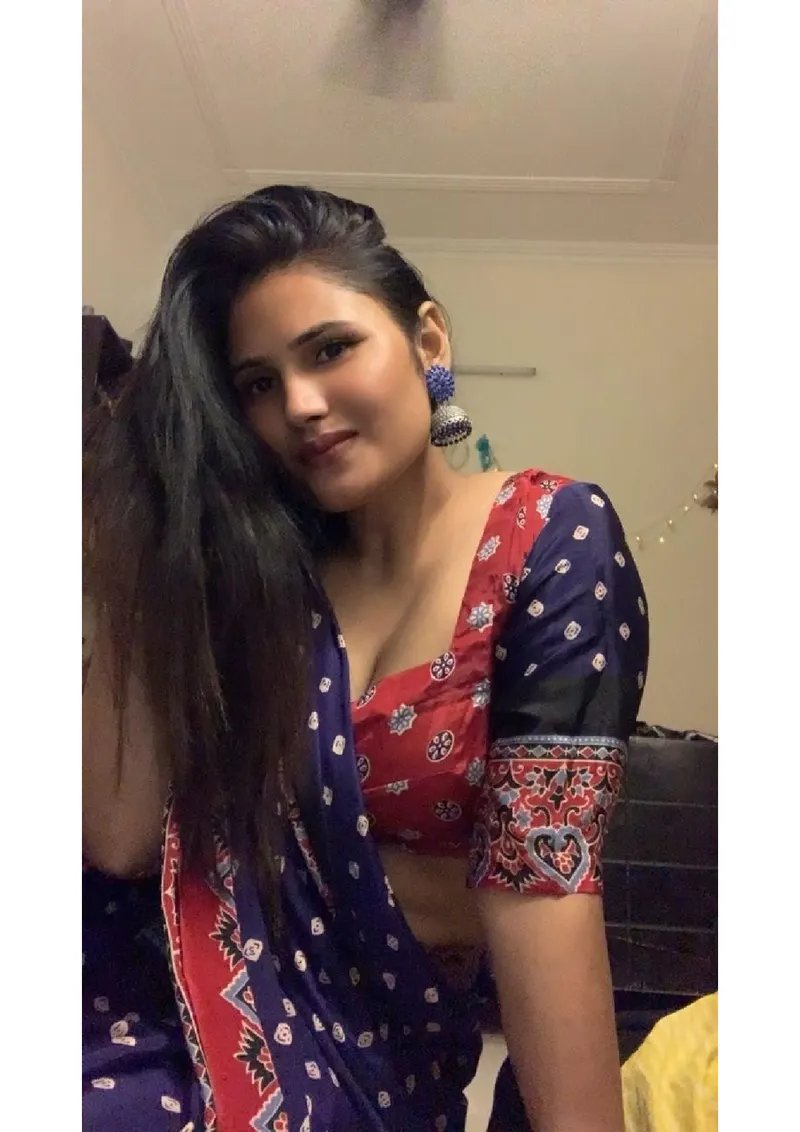 Naziaโค๏ธโ๐ฅ๐๐................. high profile Indian model photo 17