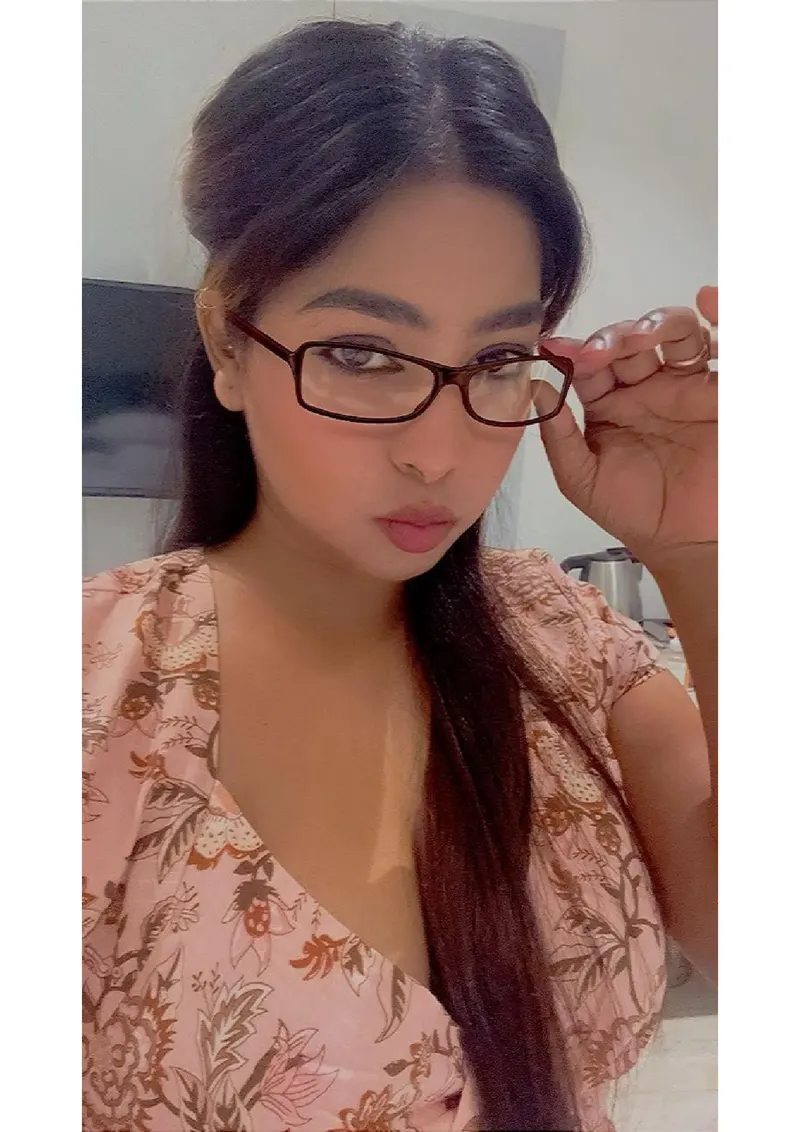 Nidhi β€οΈπΉπ.............high profile indian model photo 18