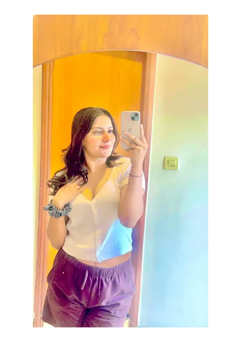 Young girl age 19 Priyanka available — Air Hostess escort in Bangalore