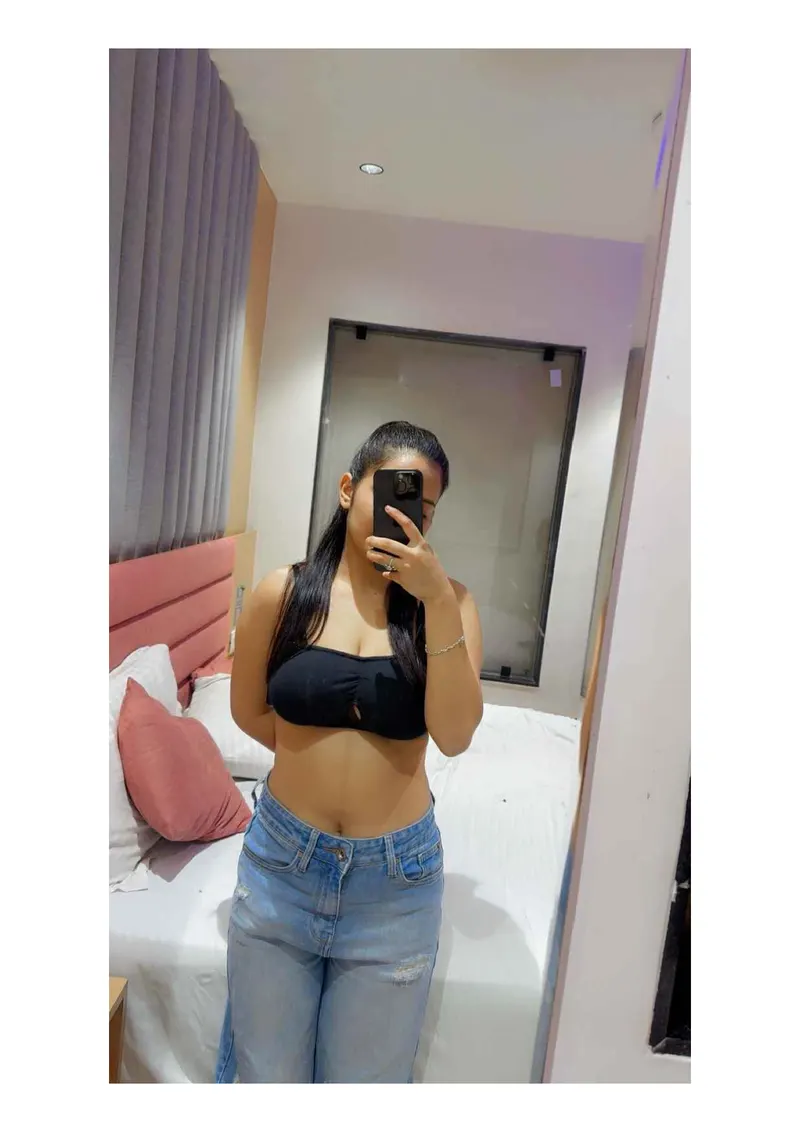 Young kashmiri girl Kushboo available — Russian escort in Bangalore